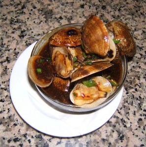 Clams in black bean sauce