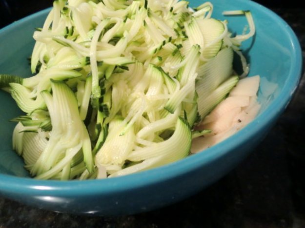 Zucchini Cut with the Benriner Fine Blade